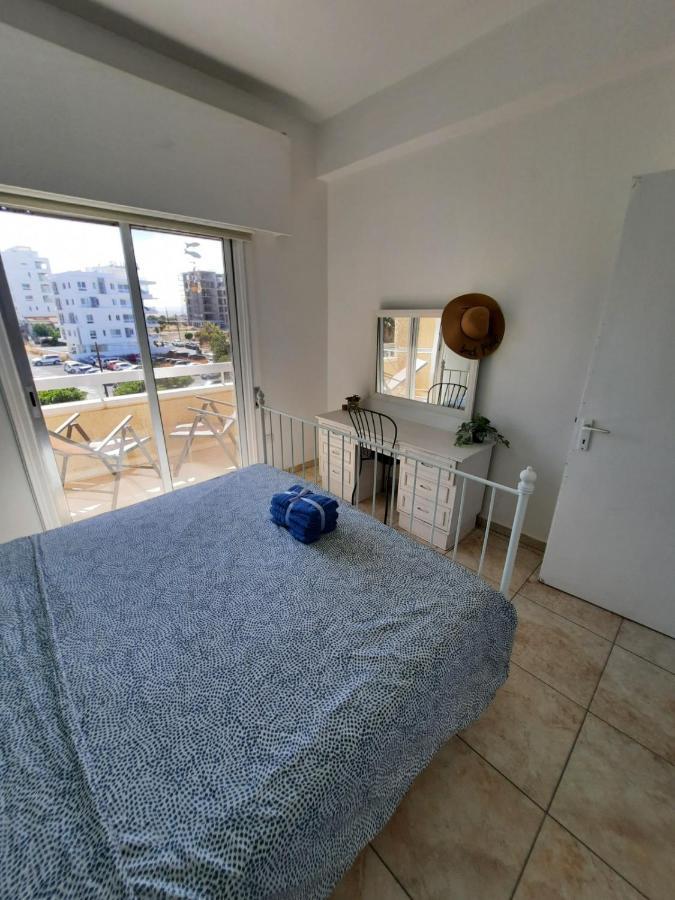 Sea-Esta Seaview Apartment, 200 Meters To The Beach Lárnaka Eksteriør bilde